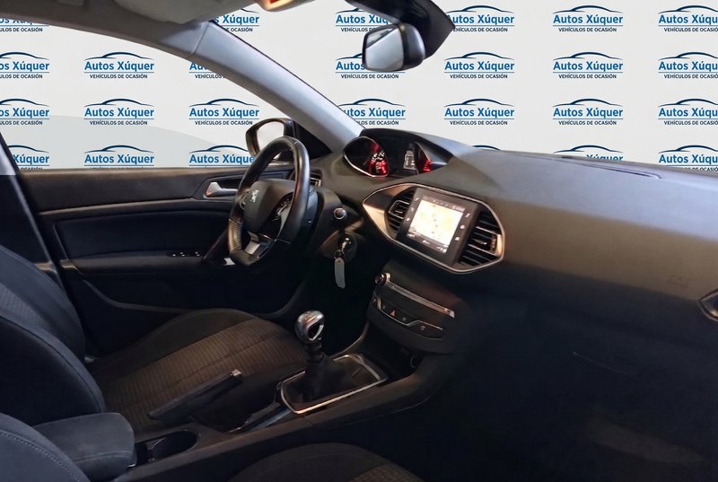 Peugeot 308 1.5 BlueHDi S&S Allure 5p 2019, foto 12
