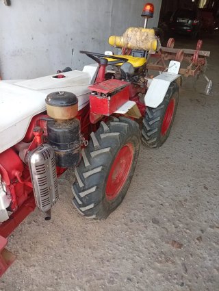 Tractor Pascuali