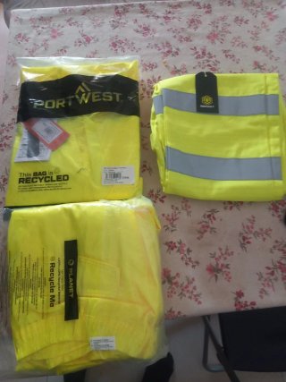 3 pantalones de trabajo amarillo talla M