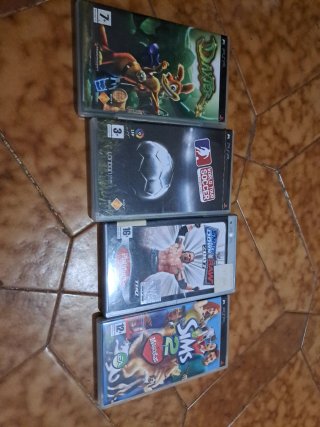 Carátulas Juegos PSP y 4 con juegos