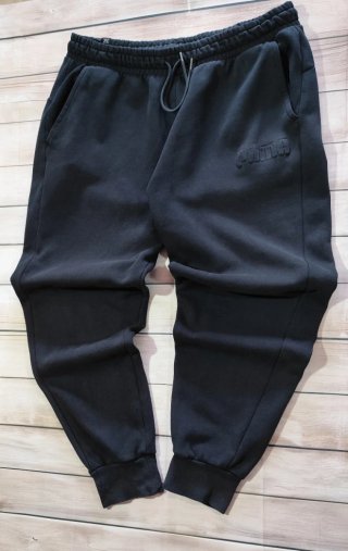 Pantalones Jogger Puma Hombre Logo Minimalista