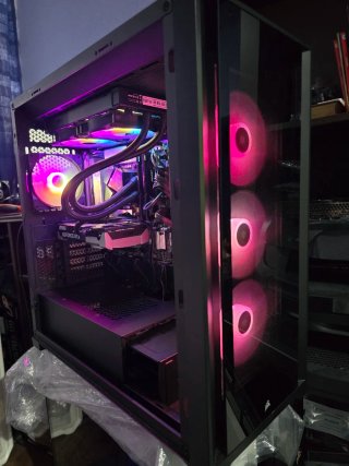 Gaming Ultra 5-235 RTX 5060 16GB DDR5 SSD 512GB