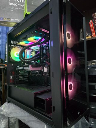 Gaming Ultra 5-235 RTX 5060 16GB DDR5 SSD 512GB
