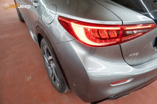 Infiniti Q30 2.2D PREMIUM TECH 7DCT AWD