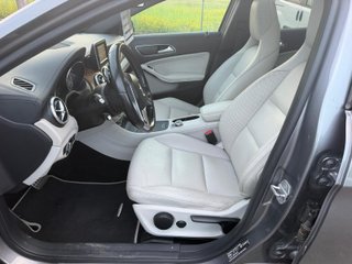 Mercedes-Benz GLA 2014