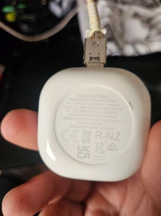 Lote Samsung Galaxy Watch y Auriculares