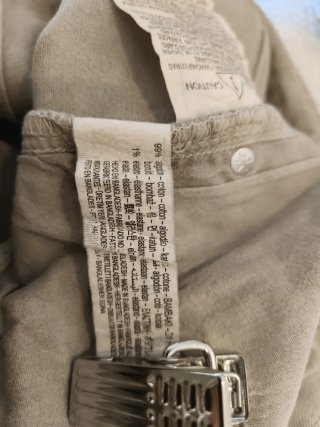 Pantalón vaquero Zara verde
