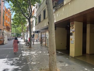 Piso, muy centrico con garaje, 5 dormitorios