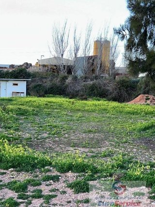 Terreno en venta en Los Pinares-La Masía en Bétera