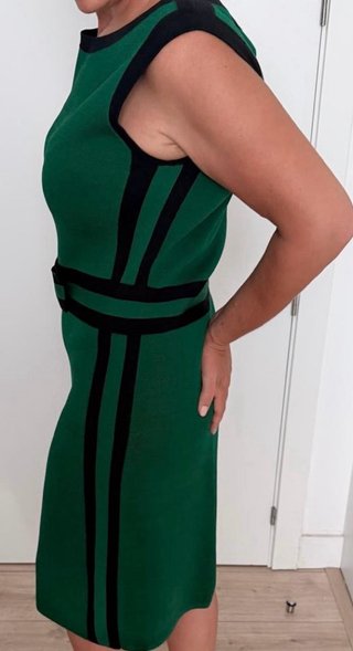 Vestido Carolina Herrera verde sin estrenar