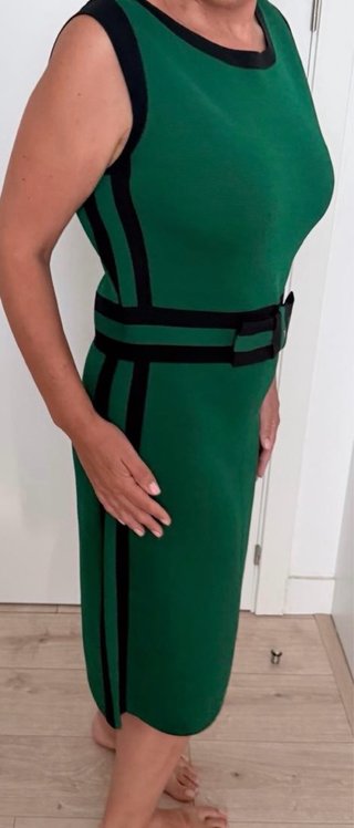 Vestido Carolina Herrera verde sin estrenar