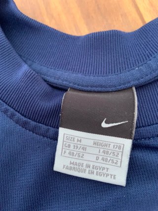 Camiseta Nike Azul Retro