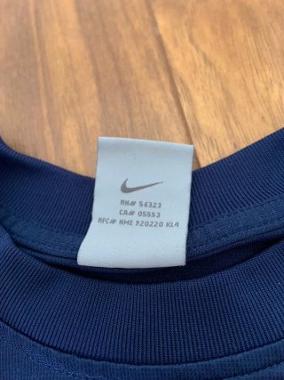 Camiseta Nike Azul Retro