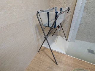 Bañera Stokke plegable con reductor y patas