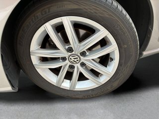 Volkswagen Golf Advance 1.5 TSI EVO 96kW (130CV)