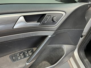 Volkswagen Golf Advance 1.5 TSI EVO 96kW (130CV)