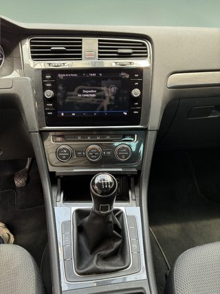 Volkswagen Golf Advance 1.5 TSI EVO 96kW (130CV)