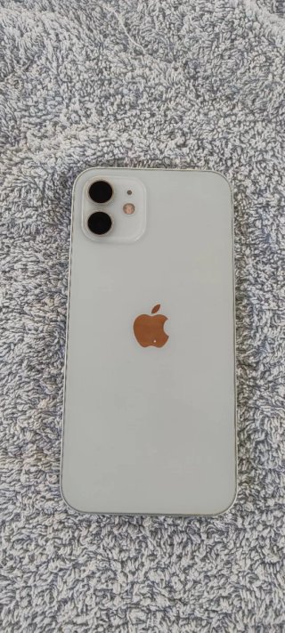 iPhone 12 Plata