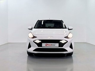 Hyundai i10 1.0 Klass AT 46 kW (63 CV)