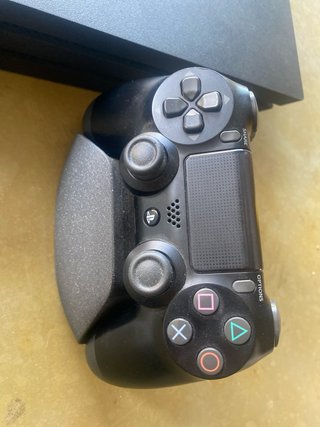 PS4 Pro 1TB Nero