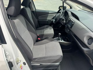 Toyota Yaris 2017 Hybrid 57000 kms!!