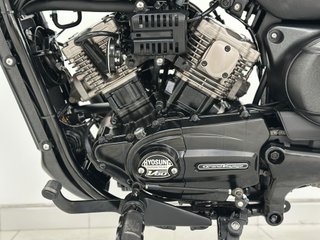 HYOSUNG AQUILA GV 125 S BOBBER