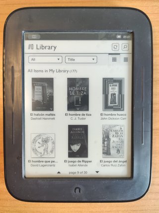 Ebook Barnes & Noble Nook, Wifi Táctil + Regalo