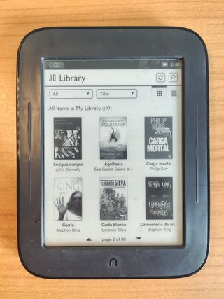 Ebook Barnes & Noble Nook, Wifi Táctil + Regalo