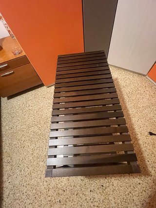 Banco de madera nogal