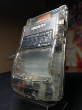 Nintendo Game Boy Color Skeleton + Pokémon Cristal