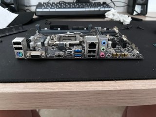 Placa Base Gigabyte H410M H