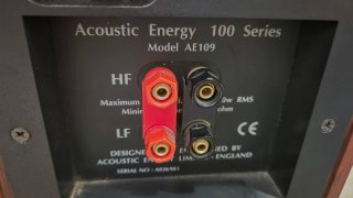 Altavoces AE 109