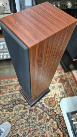 Altavoces AE 109