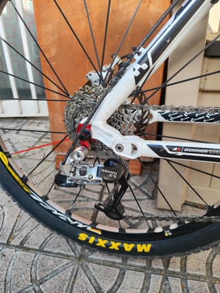 Bicicleta Cube XMS Doble Suspensión