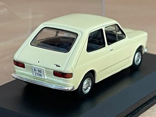 SEAT 127 (1972) matrícula Barcelona 1:43 die-cast