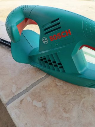 Cortasetos Eléctrico Bosch 45cm