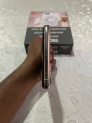 iPhone 11 Pro Max Dorado 64GB