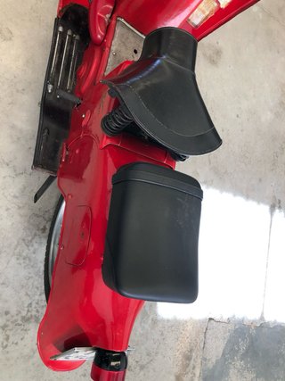 Moto Guzzi Galleto 200 Roja