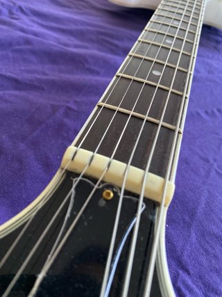 Guitarra Eléctrica ES-335 Blanca (No Gibson)