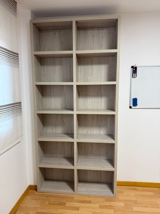 Librería 114x238x29 y Pizarra Blanca