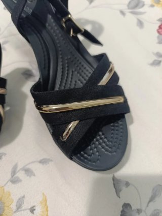 Sandalias Crocs de vestir dual confort nr 38
