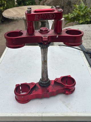 Honda CRF 450 - Mesa de dirección