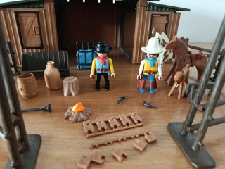 Playmobil 3768 Silver Ranch