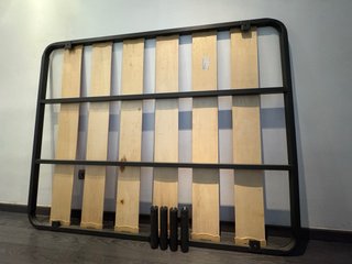 Somier 150cm con patas