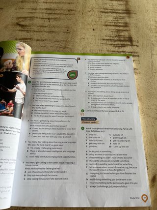 Complete First for Schools for Spanish Speakers...