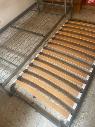 Litera IKEA SVARTA con cama supletoria