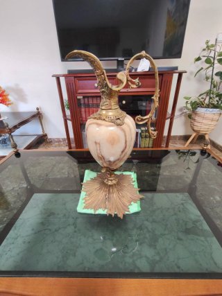 Jarrón Bronce y Mármol Beige y Dorado