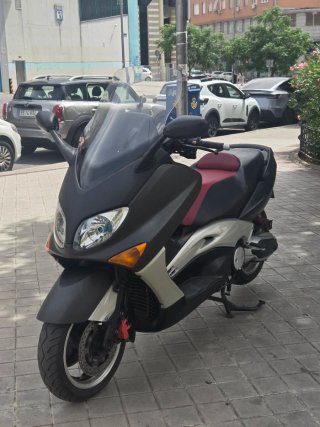 Yamaha TMAX 500