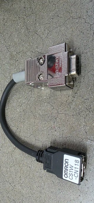 Cable Omron CS1W-CN118 Comunicación