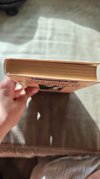 Libro "Si un hombre vivo te hace llorar"